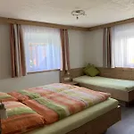 Haus Bergwelt-inklusiv Super Sommer Card Serfaus